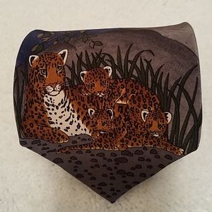World Wildlife 100% Silk Leopard Tie